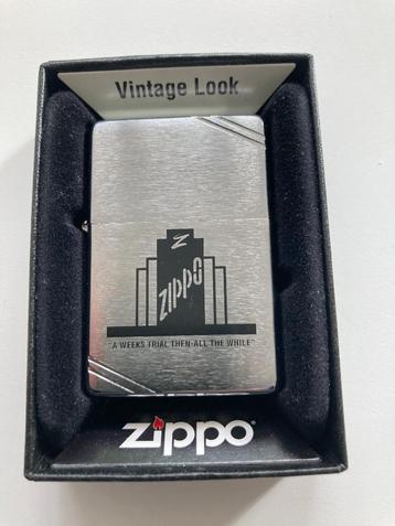 Briquet Zippo disponible aux enchères