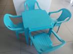 Plastieken tafel met stoelen, Ophalen, Stoel(en)
