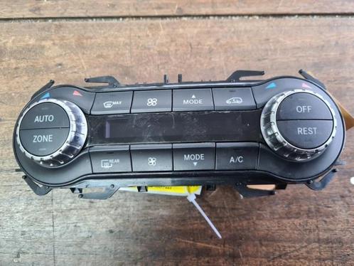 Kachel Bedieningspaneel van een Mercedes A-Klasse, Auto-onderdelen, Dashboard en Schakelaars, Gebruikt, 3 maanden garantie