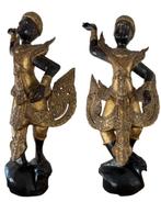 Handgemaakt Birmees Nat-beeld (teak hout), Enlèvement