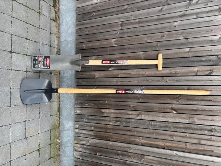 Kruiwagen met schep en spade. Zo goed als nieuw., Doe-het-zelf en Bouw, Gereedschap | Overige machines, Zo goed als nieuw, Ophalen