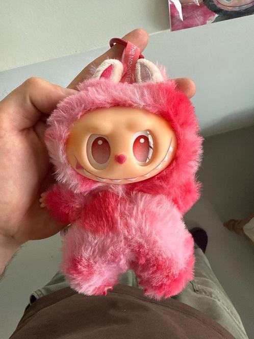 Labubu Big into energy- Love, Verzamelen, Poppetjes en Figuurtjes, Nieuw, Ophalen of Verzenden