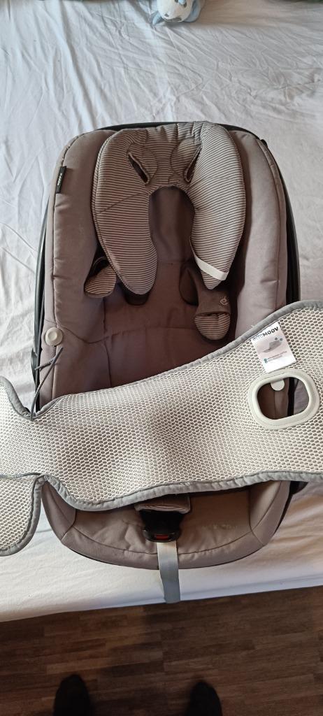 Maxi Cosi Pebble, Kinderen en Baby's, Autostoeltjes, Zo goed als nieuw, Maxi-Cosi, 0 t/m 13 kg, Autogordel, Zijbescherming, Ophalen