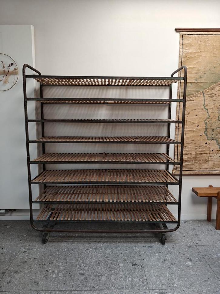 Bakkersrek, Huis en Inrichting, Kasten | Schoenenkasten, Zo goed als nieuw, Ophalen