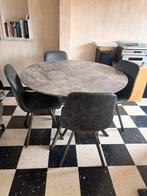 Grijze tafel met 4 stoelen, Quatre personnes, Rond, 100 à 150 cm, Enlèvement