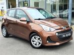 Hyundai i10 1.0 ESSENCE 67CV - FULL CARNET - GPS- CAPTEU, Auto's, Voorwielaandrijving, Stof, Gebruikt, Bruin