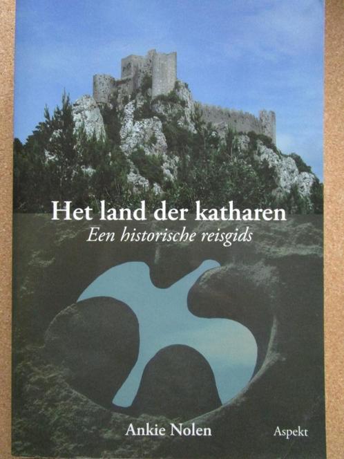 Het land der Katharen, Livres, Histoire & Politique, Utilisé, 14e siècle ou avant, Enlèvement ou Envoi