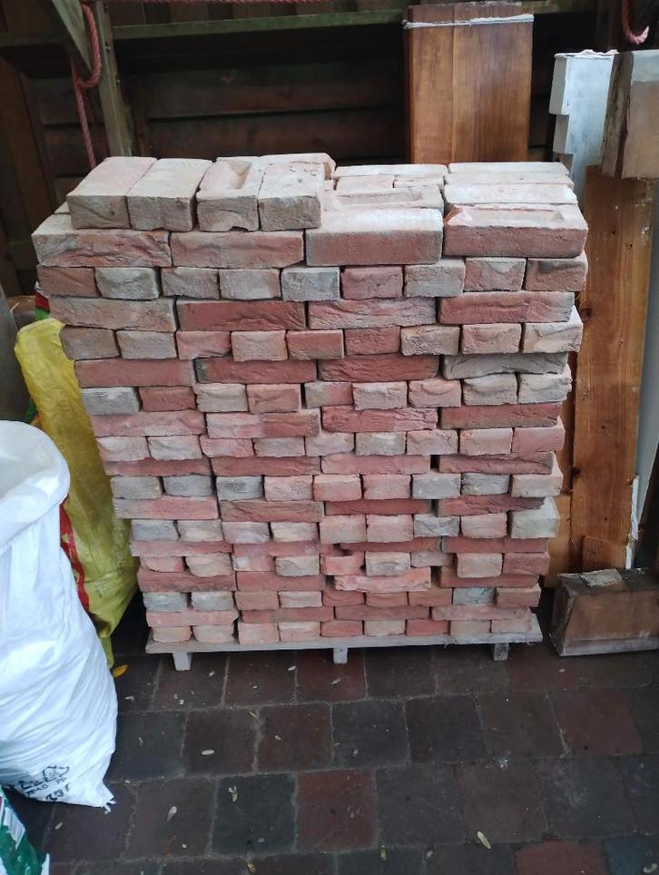 Metselstenen van afbraak schouw, Doe-het-zelf en Bouw, Metselstenen, Gebruikt, Bakstenen, Ophalen