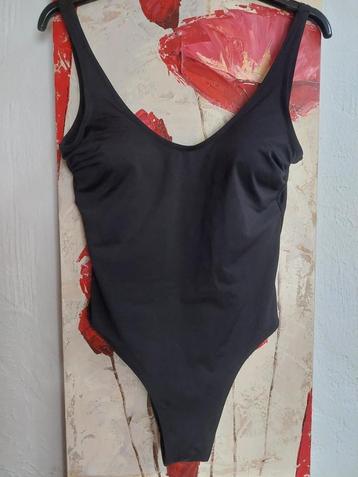 body black beschikbaar voor biedingen