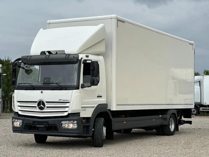 Mercedes-Benz Atego 1223 L 2020. 720x248x260 3tons klep., Auto's, Vrachtwagens, Mercedes-Benz, Diesel, Euro 6, Automaat, Achterwielaandrijving