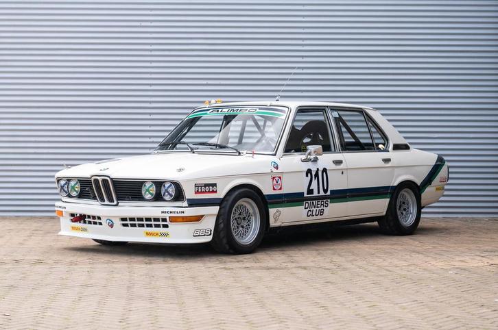 BMW 5 Serie 530i 1B Historic race car (bj 1977), Auto's, Oldtimers, Bedrijf, Te koop, BMW, Benzine, Berline, 4 deurs, Handgeschakeld