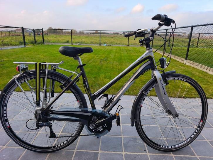 damesfiets l'avenir in absolute nieuwstaat., Fietsen en Brommers, Fietsen | Dames | Damesfietsen, Zo goed als nieuw, Versnellingen