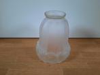 Antieke lampenkappen in melkglas, Antiek en Kunst, Ophalen of Verzenden