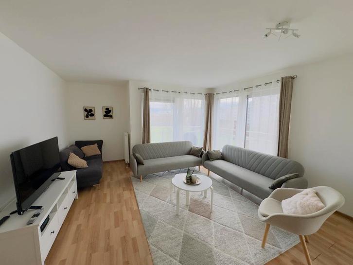 Gemeubeld 2-slaapkamerappartement, Immo, Appartementen en Studio's te huur, Brussel, 50 m² of meer