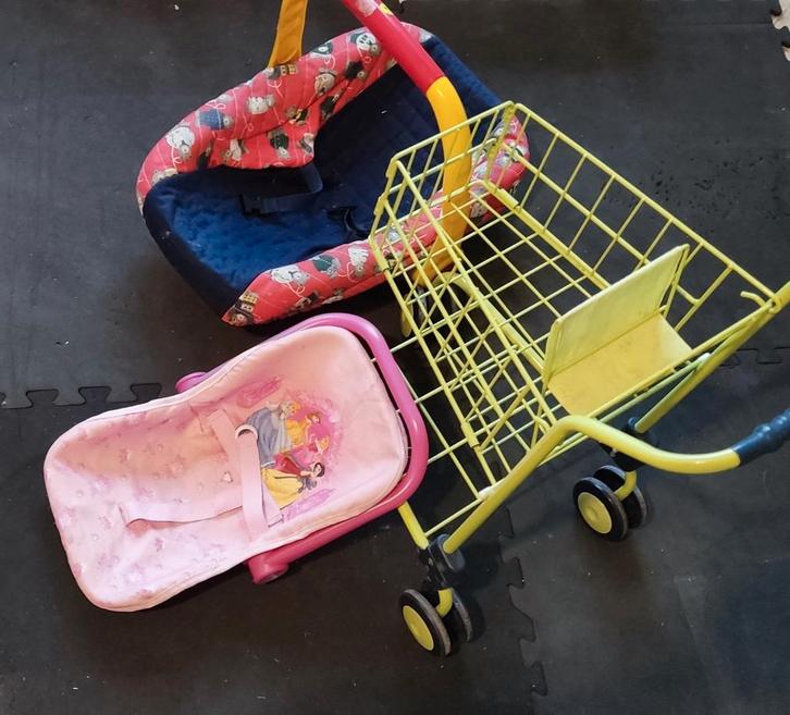 2x maxi cosi + winkelkarretje + kassa + speelgoedverpakking, Kinderen en Baby's, Speelgoed | Overig, Gebruikt, Jongen of Meisje