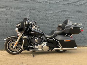  electra glide limited met jekill and hyde uitlaat beschikbaar voor biedingen
