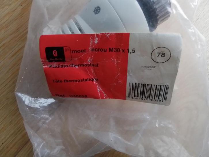 Thermostatische radiatorventielen, Doe-het-zelf en Bouw, Verwarming en Radiatoren, Nieuw, Radiator, Ophalen