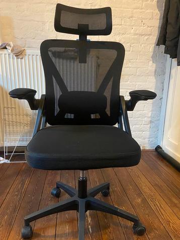 Chaise de bureau beschikbaar voor biedingen
