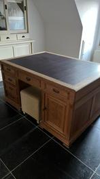 Notarisbureau antiek, Ophalen