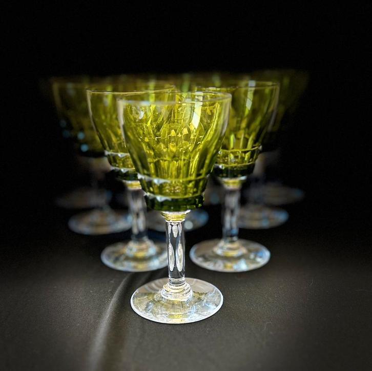 Val Saint Lambert 10 Mery Esneux groen 13cm wijn, Antiek en Kunst, Antiek | Glaswerk en Kristal, Ophalen of Verzenden