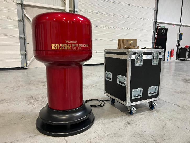Technics SST-25HZ Super Bass Exciter + SST-150WT Amp, Audio, Tv en Foto, Luidsprekerboxen, Gebruikt, Subwoofer, 120 watt of meer