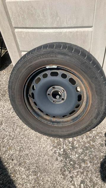 Stalen velgen 225/60 R16 met wieldeksels citroen beschikbaar voor biedingen
