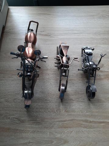 miniatuur moto's beschikbaar voor biedingen
