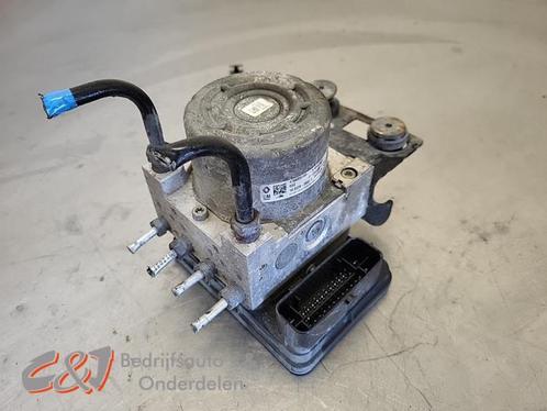 ABS Pomp van een Renault Trafic, Auto-onderdelen, Elektronica en Kabels, Renault, Gebruikt, 3 maanden garantie, Ophalen of Verzenden