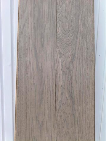 Parquet contrecollé en chene, Enlèvement, Neuf, Parquet