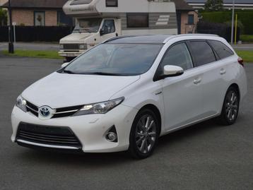 Toyota Auris Touring Sports 1.8i HYBRIDE Premium CVT