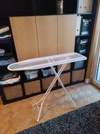 Nieuwe Ikea strijkplank, Ophalen, Zo goed als nieuw