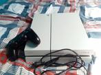 Witte PS4 met een controller., Games en Spelcomputers, Spelcomputers | Sony PlayStation 4, Ophalen of Verzenden, Zo goed als nieuw
