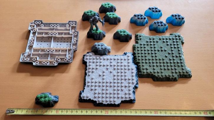 Grand lot de plaques de terrain, plaques de base MEGA BLOKS, Enfants & Bébés, Jouets | Blocs de construction, Comme neuf, Megabloks