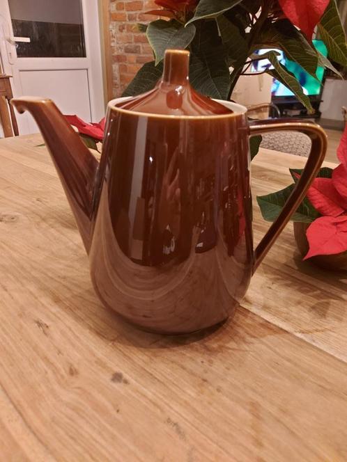 Koffiepot Villeroy & Boch - Made in Luxembourg - Glossy, Huis en Inrichting, Keuken | Servies, Gebruikt, Overige typen, Effen