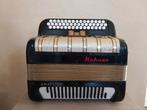 HOHNER AMATI IV B accordeon Do 3de rij rechte bassen, Musique & Instruments, Accordéons, Enlèvement, Utilisé, Avec bretelles, Accordéon à boutons