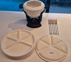 Le Creuset fonduestel met 6 le creuset borden fondue.., Ophalen, Gietijzer, Overige typen, Zo goed als nieuw