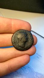 Romeinse as Hadrianus, Postzegels en Munten, Ophalen of Verzenden, Italië, Losse munt