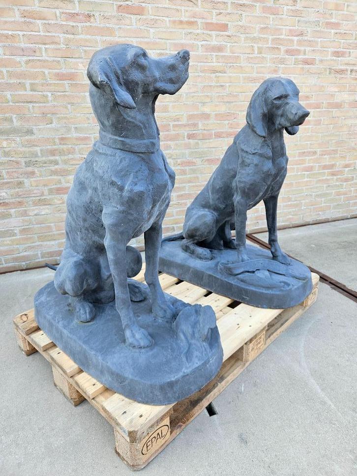 Grootste versie gietijzeren jacht honden aan zeer lage prijs, Tuin en Terras, Tuinbeelden, Zo goed als nieuw, Dierenbeeld, Metaal