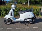 Vespa GTS 125cc L, Fietsen en Brommers, Ophalen, Zo goed als nieuw