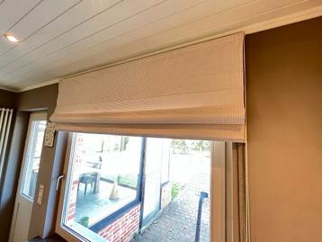 Rolgordijn 180b x 165l beschikbaar voor biedingen