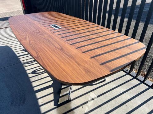Vitra Eames segmented tafel 280cm, Huis en Inrichting, Bureaus, Gebruikt, Bureau, Verzenden