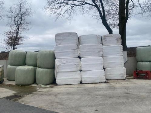 Goede kwaliteit voordroog / bijna hooi, Zakelijke goederen, Landbouw | Veevoer, Ophalen of Verzenden