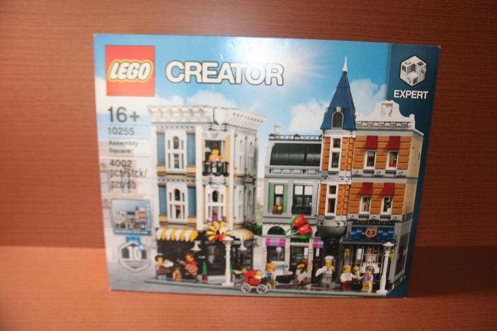 LEGO Sealed 10255 Assembly Square, Enfants & Bébés, Jouets | Duplo & Lego, Neuf, Lego, Ensemble complet, Enlèvement