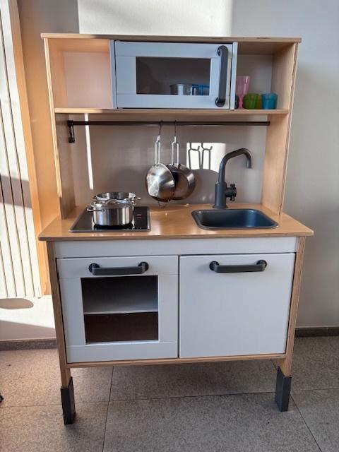 Ikea speelgoed keukentje, Enfants & Bébés, Jouets | Jouer aux cuisines, Comme neuf, Jouer à la cuisine, Bois, Enlèvement
