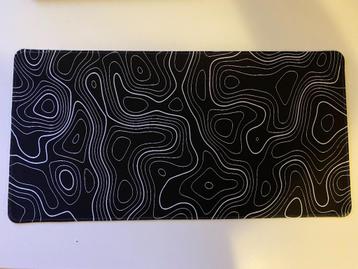Grote muismat/laptopmat beschikbaar voor biedingen