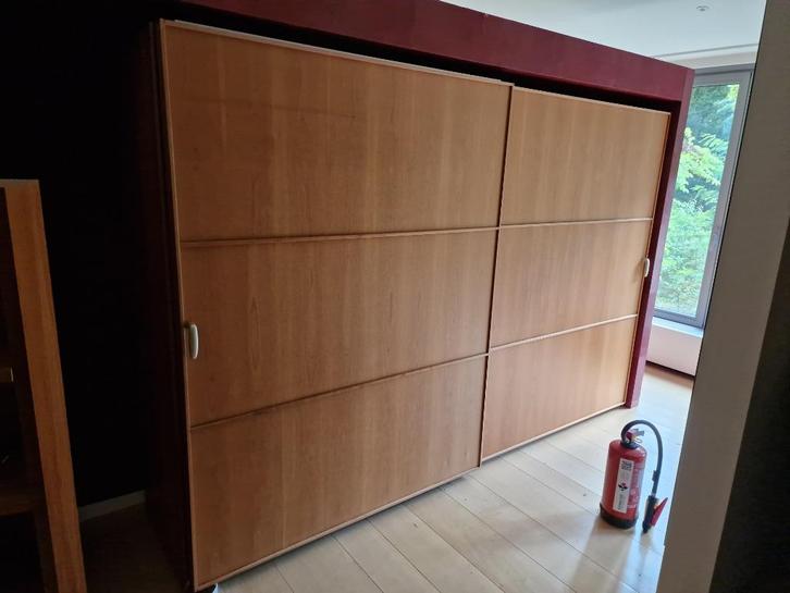 Grote kledingkast, Huis en Inrichting, Kasten | Kleerkasten, Ophalen