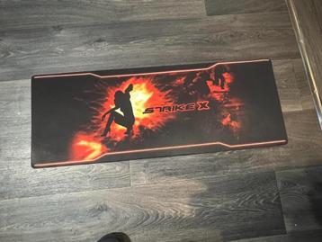 tapis de souris, Informatique & Logiciels, Enlèvement, Gaming tapis de souris, Utilisé
