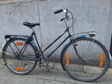 Vintage Damenfiets 1 speed nieuwe onderdelen beschikbaar voor biedingen