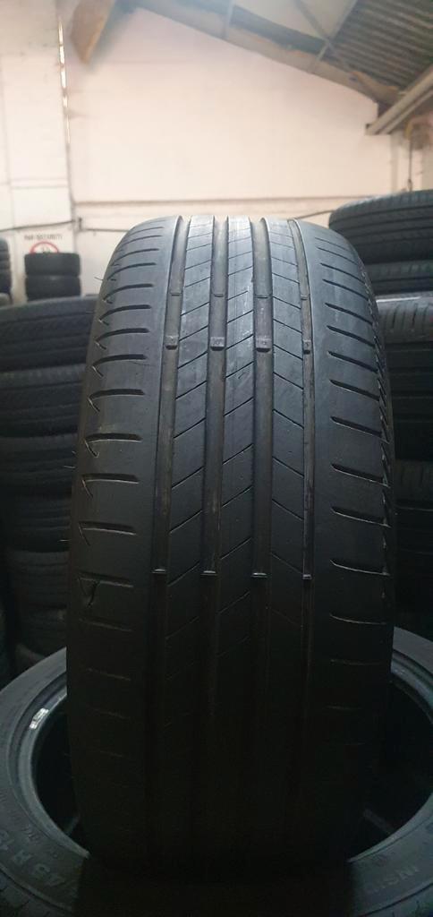 225/45r18 Bridgestone avec montage et equilibrag, Autos : Pièces & Accessoires, Commande, Enlèvement ou Envoi