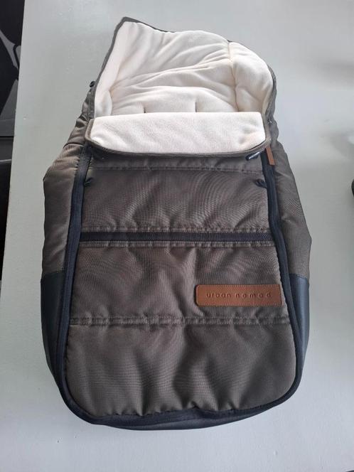 nieuwe Mutsy Voetenzak - + luiertas + parasol, Kinderen en Baby's, Overige Kinderen en Baby's, Nieuw, Ophalen